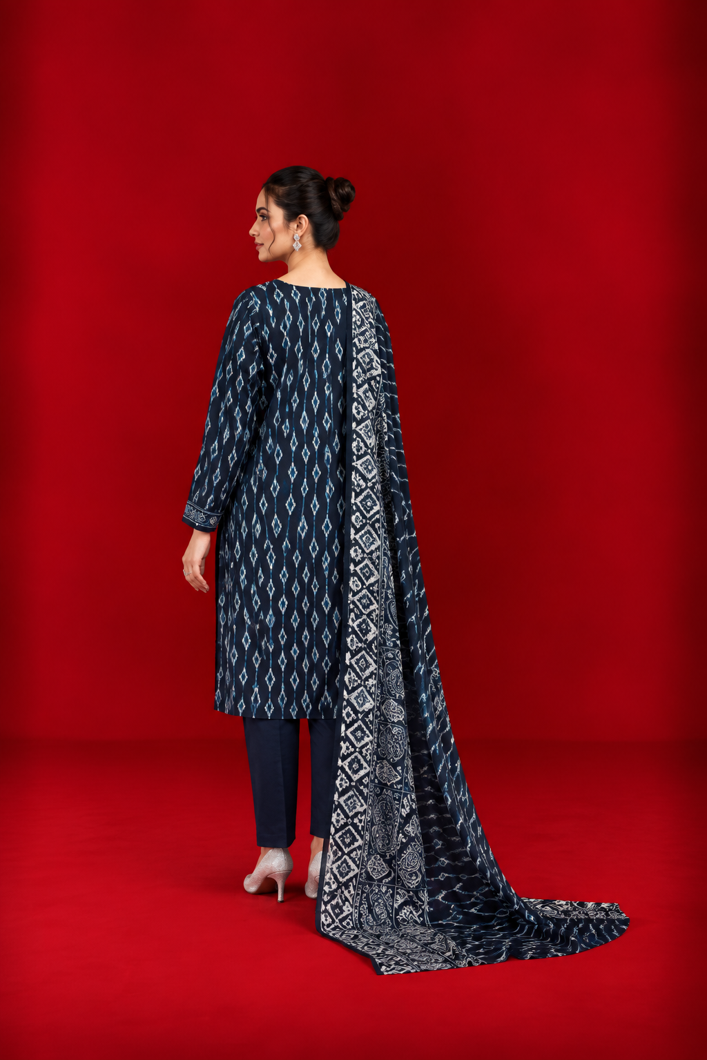 Nishat 3 Piece Unstitched Linen- Printed Suit